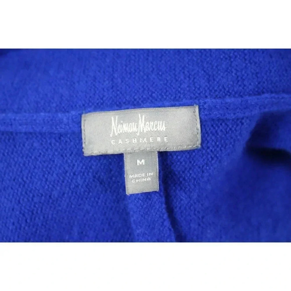ladies Neiman Marcus blue cashmere sweater size M - Picture 6 of 6